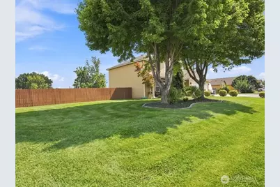 1421 N Road 59, Pasco, WA 99301 - Photo 2