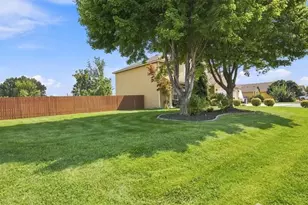 1421 N Rd 59, Pasco, WA 99301 - Photo 2