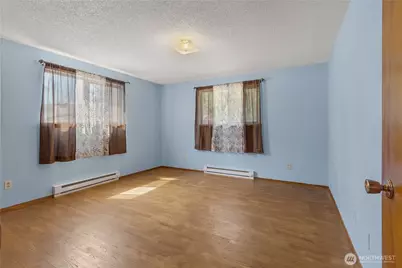 229 Mashell Avenue N, Eatonville, WA 98328 - Photo 10
