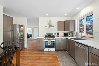 1715 E Illinois, Bellingham, WA 98226 - Photo 6