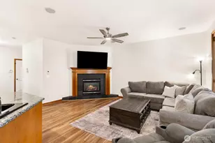 18129 115th St Ct E, Bonney Lake, WA 98391 - Photo 8