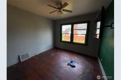 2517 Rainier Avenue, Everett, WA 98201 - Photo 10