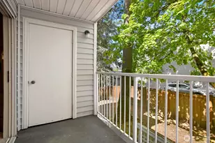 4106 Factoria Blvd SE, Bellevue, WA 98006 - Photo 22