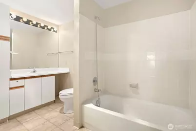4106 Factoria Boulevard SE #213, Bellevue, WA 98006 - Photo 18