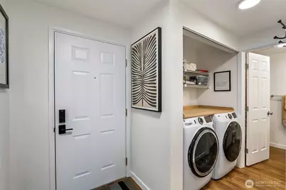 411 N 90th Street #207, Seattle, WA 98103 - Photo 20