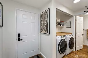 411 N 90th St, Seattle, WA 98103 - Photo 20