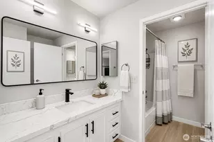 8812 20th Ave NE, Seattle, WA 98115 - Photo 12