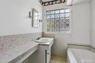 2219 Ocean Beach Hwy, Longview, WA 98632 - Photo 14