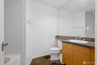 1188 106th Avenue NE #324, Bellevue, WA 98004 - Photo 16