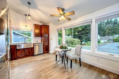 13702 173rd Place NE, Redmond, WA 98052 - Photo 12