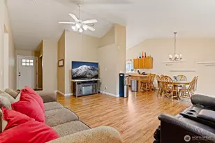 502 W Illinois Ave, Ellensburg, WA 98926 - Photo 2