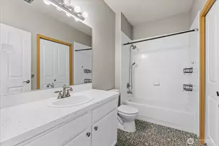 973 NE Ingram St, Issaquah, WA 98029 - Photo 10