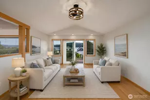 6404 Warren St, Anacortes, WA 98221 - Photo 8