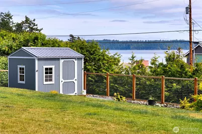6404 Warren Street, Anacortes, WA 98221 - Photo 26