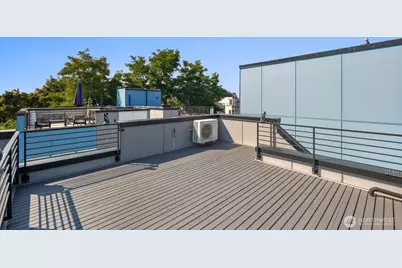 1539 14th Avenue S #B, Seattle, WA 98144 - Photo 2