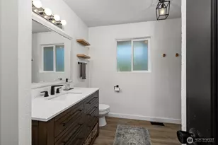 131 E Channel Dr, Allyn, WA 98524 - Photo 16