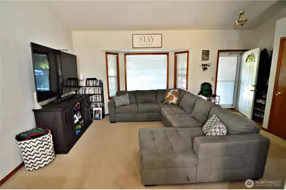 12012 115th Avenue Ct E, Puyallup, WA 98374 - Photo 4