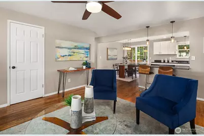 14333 165th Place SE, Renton, WA 98059 - Photo 8