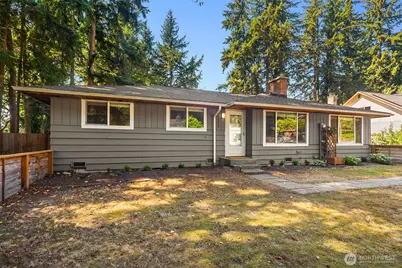14333 165th Place SE, Renton, WA 98059 - Photo 2