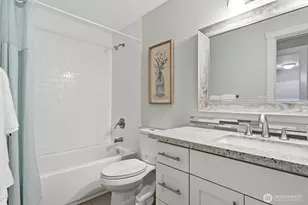 25120 SE 14th St, Sammamish, WA 98075 - Photo 24