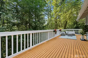 25120 SE 14th St, Sammamish, WA 98075 - Photo 8
