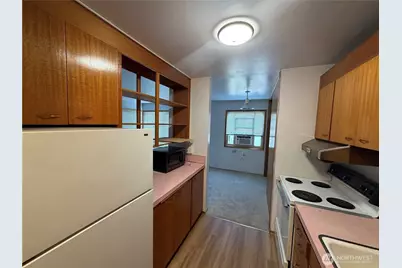 1505 E Galer Street #2, Seattle, WA 98112 - Photo 4