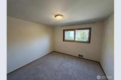1505 E Galer Street #2, Seattle, WA 98112 - Photo 6