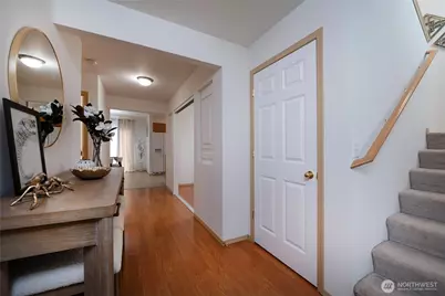 926 99th Street SW, Everett, WA 98204 - Photo 2