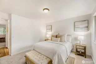 22906 Edmonds Way, Edmonds, WA 98020 - Photo 18