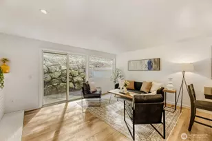 22906 Edmonds Way, Edmonds, WA 98020 - Photo 4