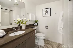 4540 8th Ave NE, Seattle, WA 98105 - Photo 20