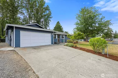 6426 56th Place NE, Marysville, WA 98270 - Photo 4