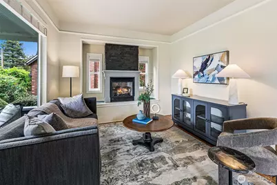 5761 35th Avenue NE, Seattle, WA 98105 - Photo 6