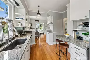 5761 35th Ave NE, Seattle, WA 98105 - Photo 14