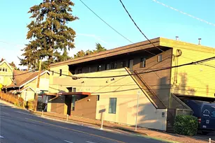 6329 16th Ave NE, Seattle, WA 98115 - Photo 1