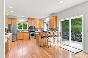 19028 37th Ave NE, Lake Forest Park, WA 98155 - Photo 12
