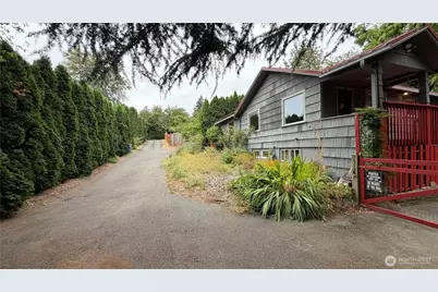 15122 S 42nd Ave, Tukwila, WA 98188 - Photo 4
