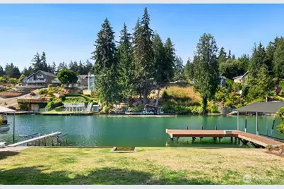 3622 Deer Island Drive E, Lake Tapps, WA 98391 - Photo 2