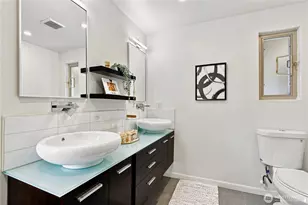 17921 NE 27th St, Redmond, WA 98052 - Photo 18