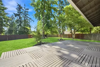 17921 NE 27th Street, Redmond, WA 98052 - Photo 24