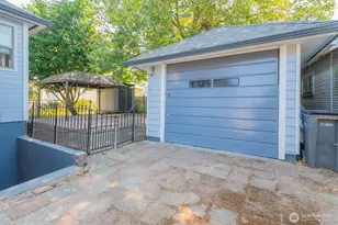 2007 9th St, Bremerton, WA 98337 - Photo 4