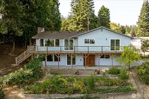 6838 Gibralter Dr, Anacortes, WA 98221 - Photo 1