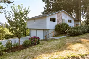 6838 Gibralter Dr, Anacortes, WA 98221 - Photo 4