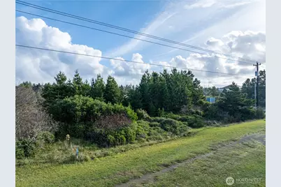 564 Point Brown Avenue NE, Ocean Shores, WA 98569 - Photo 16