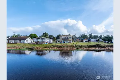 568 Point Brown Avenue NE, Ocean Shores, WA 98569 - Photo 22