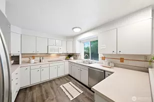 23029 61st Ave SE, Woodinville, WA 98072 - Photo 22