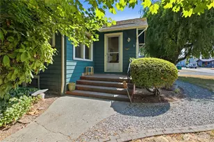 1002 21st St SE, Auburn, WA 98002 - Photo 2