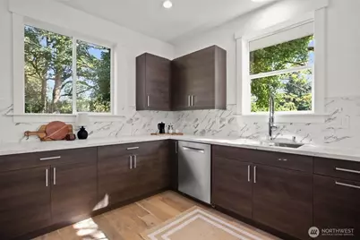 4812 S Frontenac Street, Seattle, WA 98118 - Photo 12