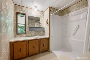 1445 Hazel Dell Rd, Castle Rock, WA 98611 - Photo 18