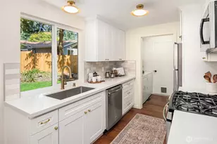 13515 121st Ave NE, Kirkland, WA 98034 - Photo 8